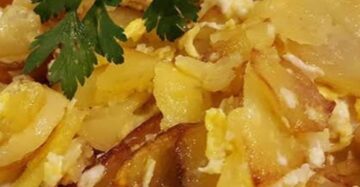 PAPAS GAJO CON HUEVO